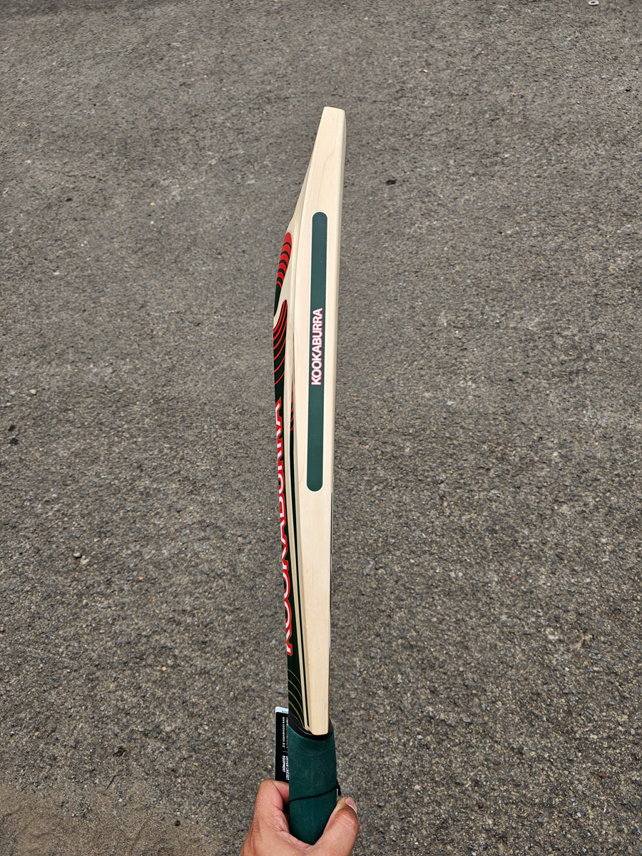 KOOKABURRA RETRO RIDGEBACK L.E CRICKET BAT BUNDLE GA Sports Australia