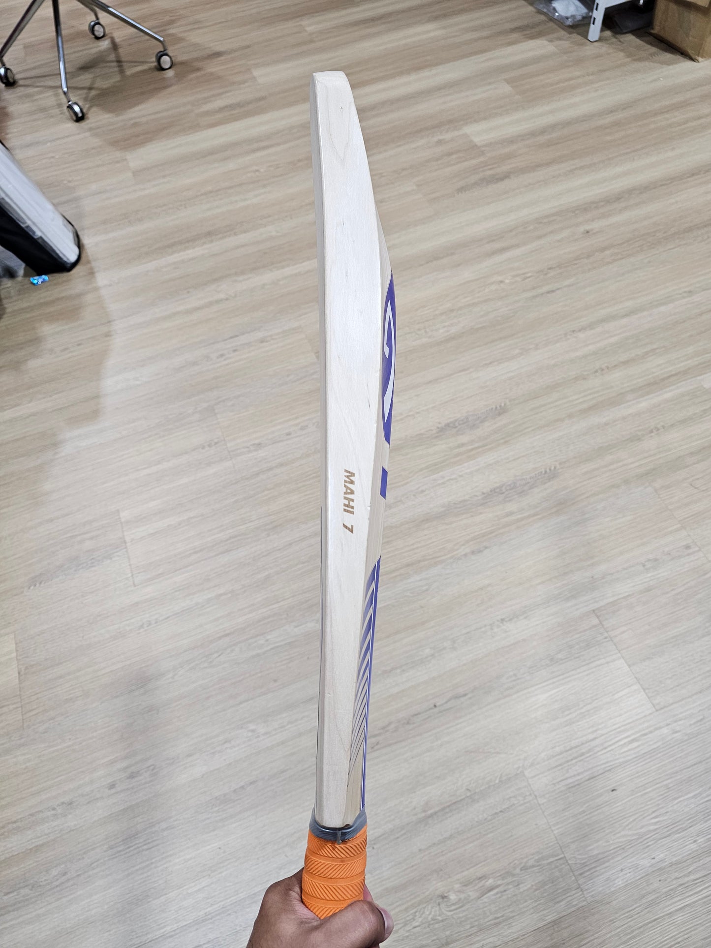 SG Players Mahi 7 Short Handle English Willow Cricket Bat