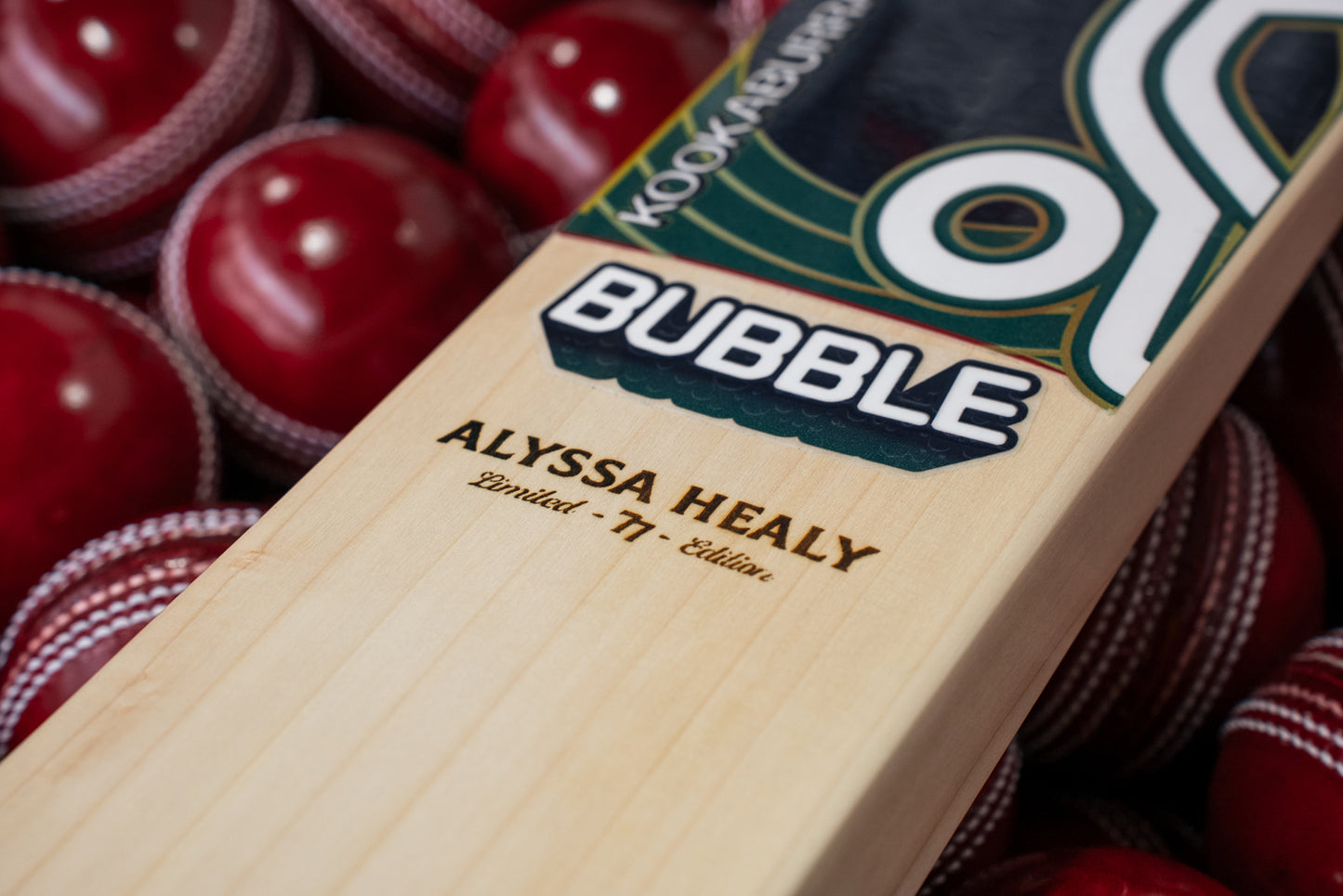 Kookaburra Retro Bubble ALYSSA HEALY Limited Edition English Willow Cricket Bat