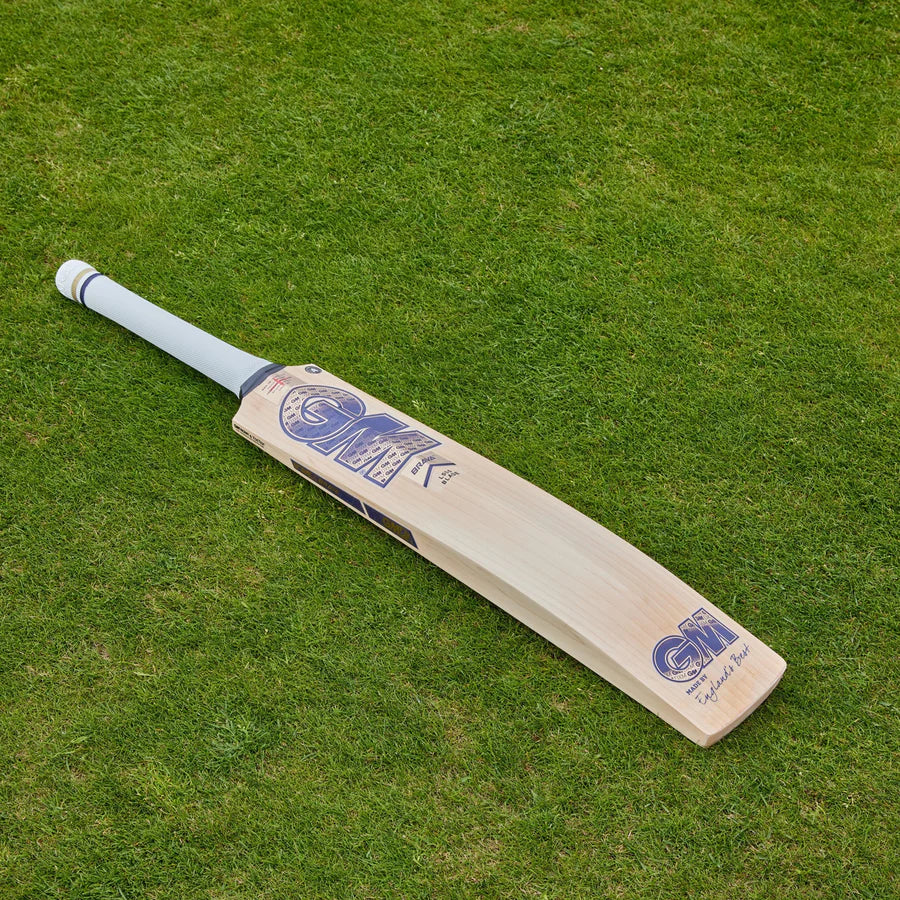 GM Brava Limited Edition English Willow Cricket Bat